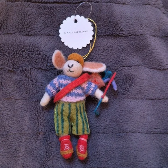 Golf Handmade Felt Bunny Ornament From Anthropologie, Brand New W Tags! - Picture 11 of 11